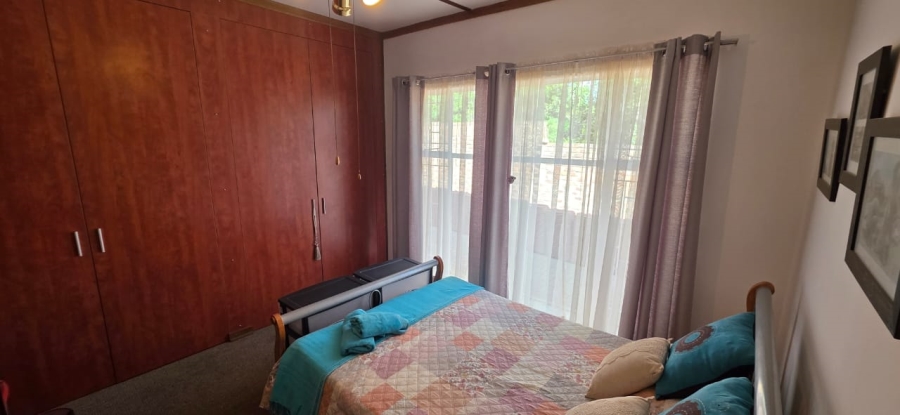 5 Bedroom Property for Sale in Wilkoppies North West